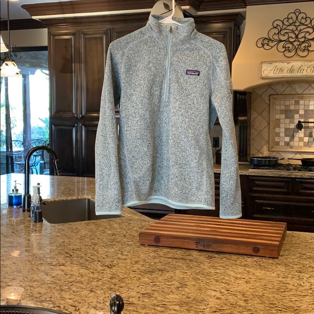 Patagonia sweatshirt